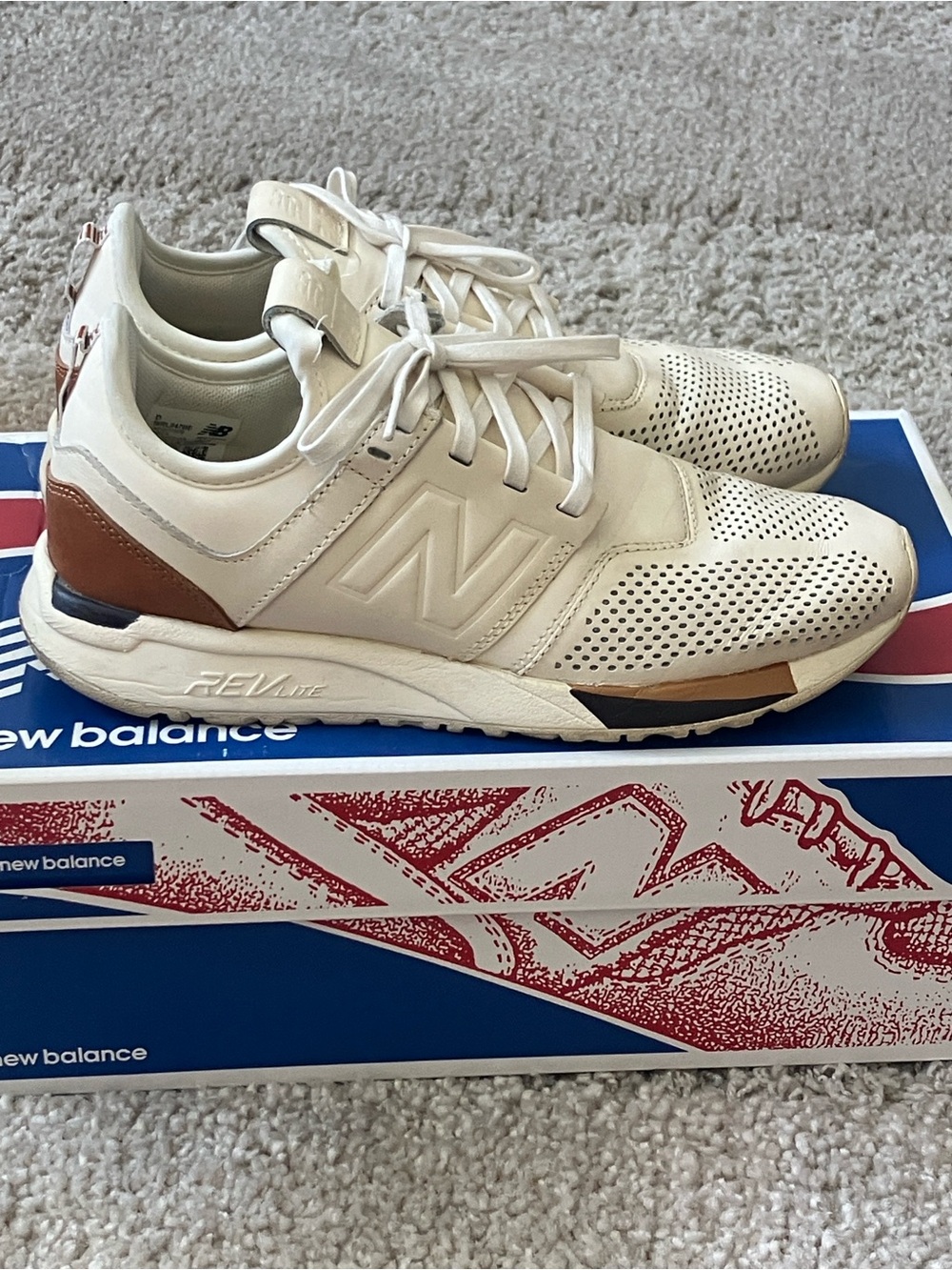 New Balance 247 leather sneakers